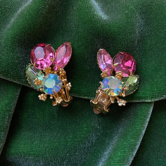 Vintage Beau Jewels Rhinestone Earrings - Picture 2 of 6